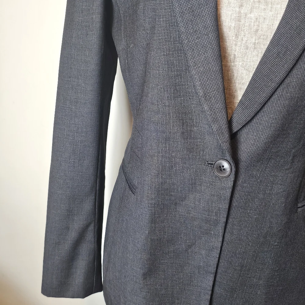 Giorgio Armani Le Collezioni Blazer Vintage 90s Size 6 100% Virgin Wool